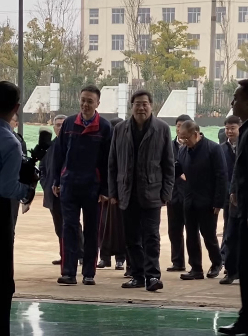 湖南省委書記杜家毫一行來華亞數(shù)控懷化生產基地視察